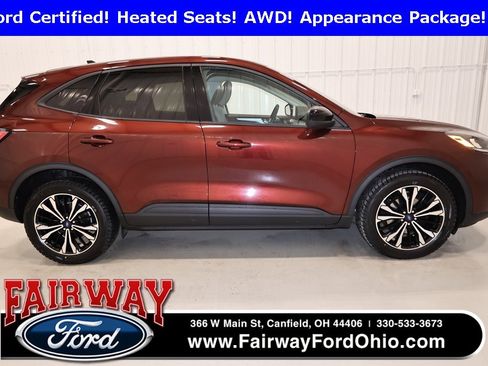 Certified 2021 Ford Escape SE w/ SE Sport Appearance Package image 1