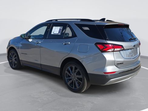 Used 2023 Chevrolet Equinox RS image 7