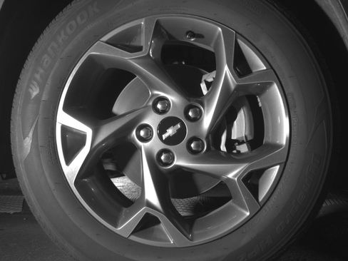 Used 2025 Chevrolet Trax LT image 13