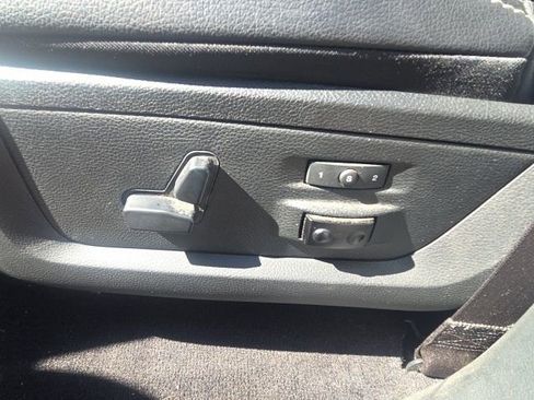 Used 2017 RAM 1500 Laramie w/ Convenience Group image 22