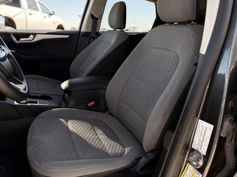 Used 2020 Ford Escape SE image 26