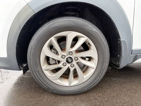 Used 2017 Hyundai Tucson SE Plus FWD image 19
