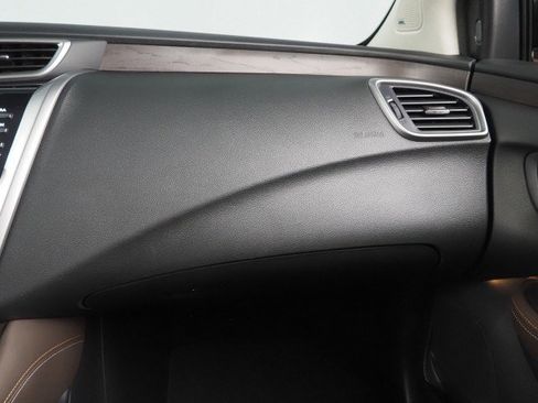 Used 2024 Nissan Murano Platinum w/ Cargo Package image 40