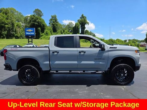 Used 2024 Chevrolet Silverado 1500 LT Trail Boss w/ LT Trail Boss Premium Package AWD/4WD image 10