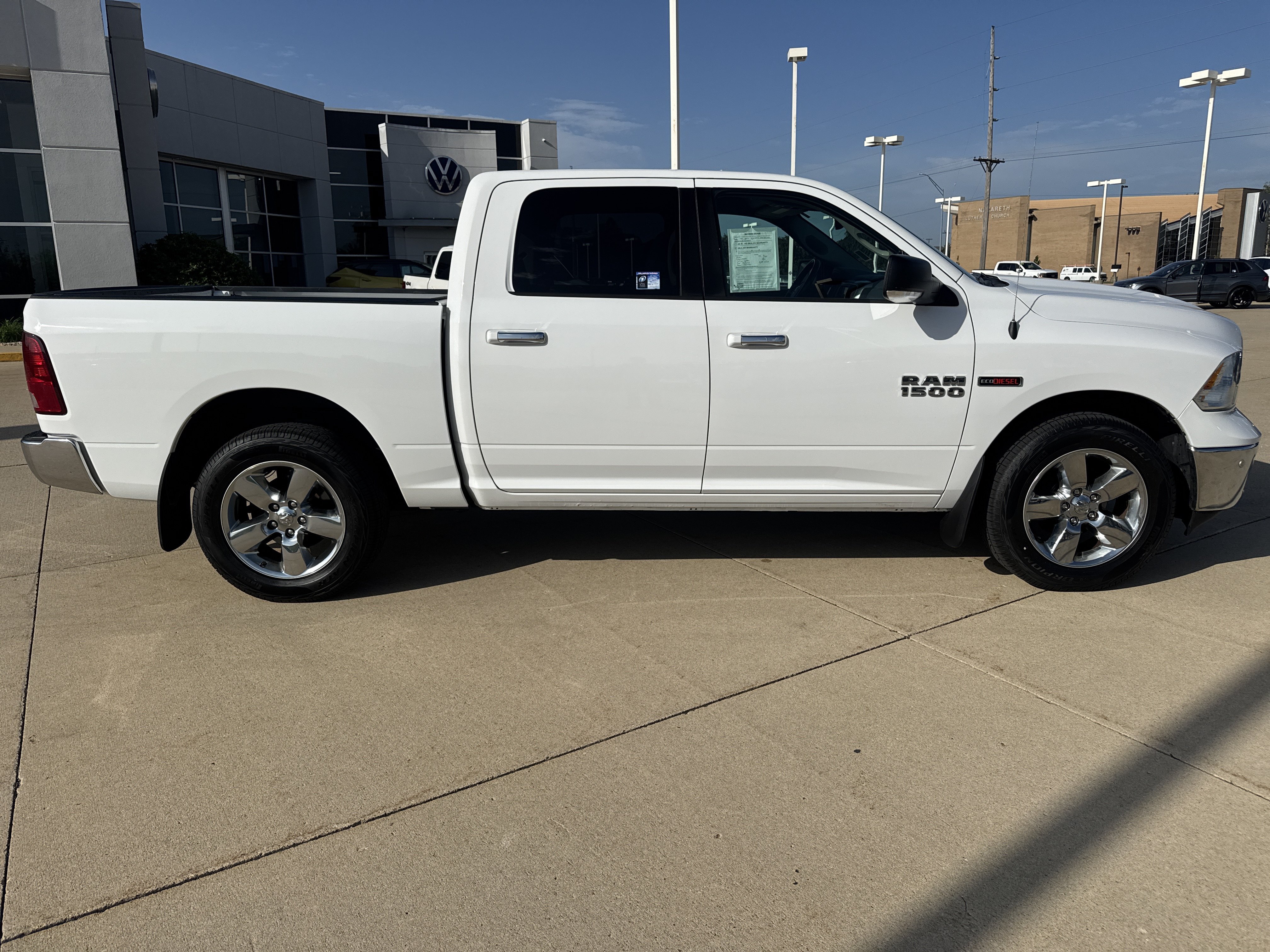 Used 2017 RAM 1500 Big Horn AWD/4WD image 3