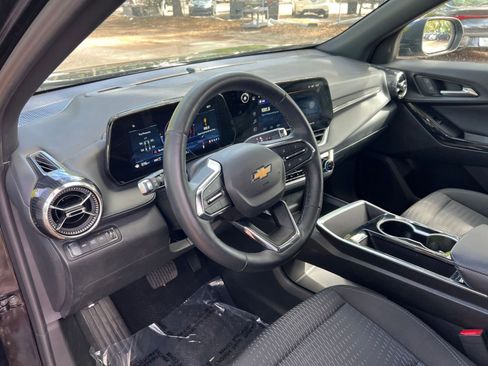 Used 2025 Chevrolet Equinox LT AWD/4WD image 31