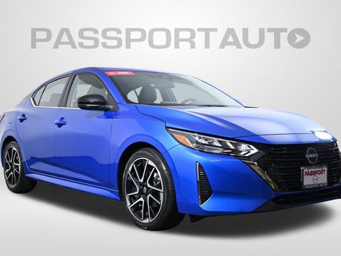 Certified 2024 Nissan Sentra SR FWD image 4