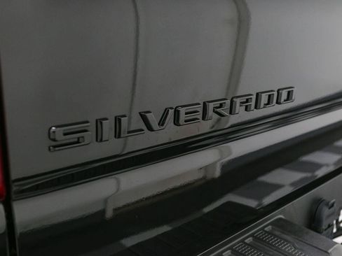 Used 2022 Chevrolet Silverado 1500 LT Trail Boss w/ Safety Package AWD/4WD image 12