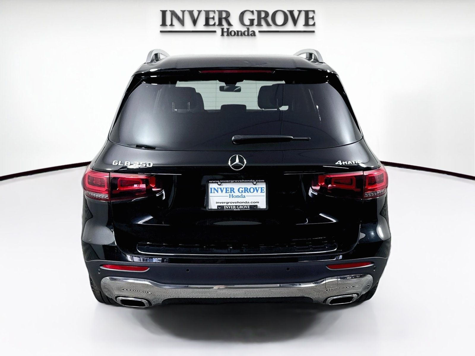 Used 2022 Mercedes-Benz GLB 250 4MATIC image 6