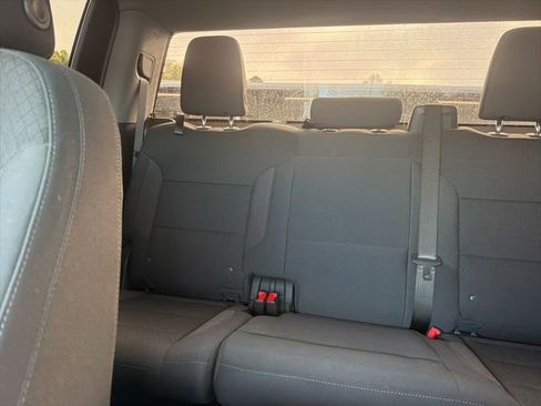 Used 2025 Chevrolet Silverado 1500 LT Trail Boss w/ LPO, Dark Essentials Package image 14