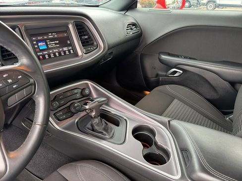 Used 2020 Dodge Challenger SXT image 26