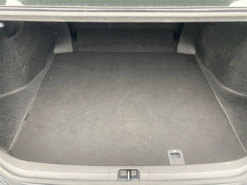 Used 2024 Toyota Camry SE image 30