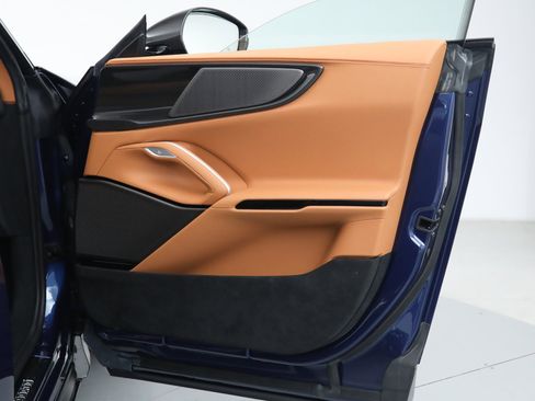 Certified 2024 Ferrari Purosangue image 18