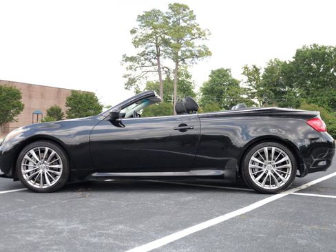 Used 2012 INFINITI G37 Sport w/ Premium Pkg RWD image 2