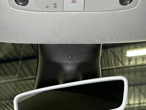 Used 2021 Tesla Model Y Performance AWD/4WD image 39