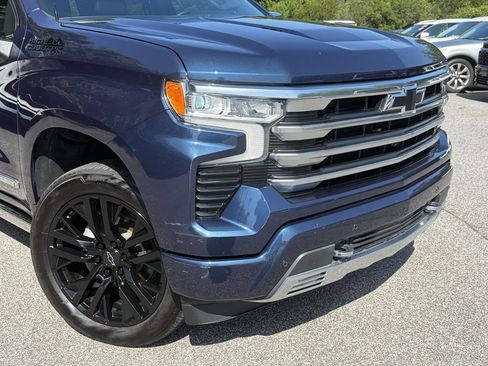 Used 2023 Chevrolet Silverado 1500 High Country w/ High Country Premium Package AWD/4WD image 7