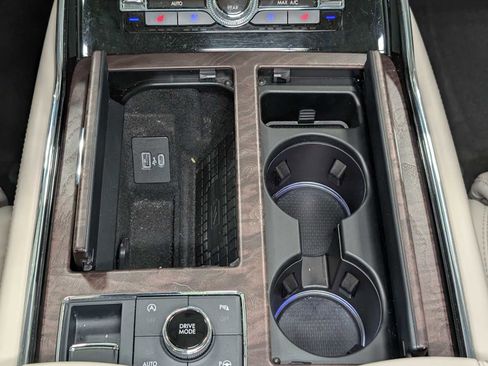 Used 2020 Lincoln Navigator Reserve w/ Luxury Package image 22