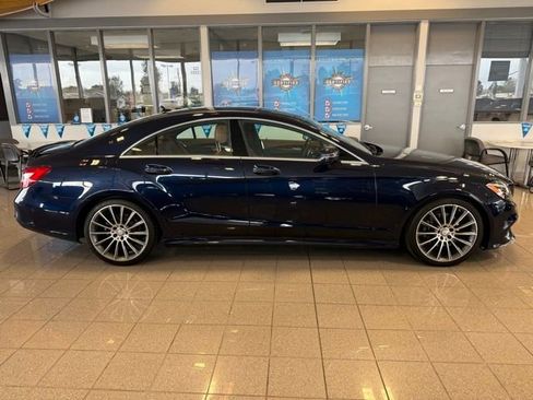 Used 2015 Mercedes-Benz CLS 400 image 2