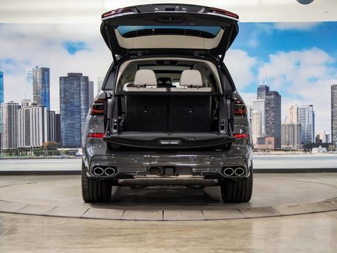 New 2026 BMW ALPINA XB7 image 12