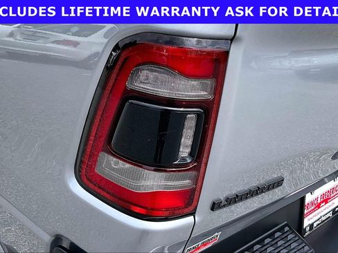 Used 2022 RAM 1500 Laramie AWD/4WD image 25