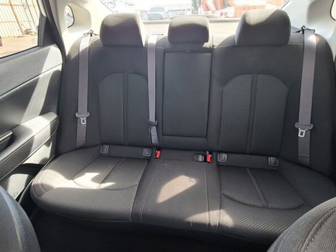 Used 2018 Kia Optima Premium image 8