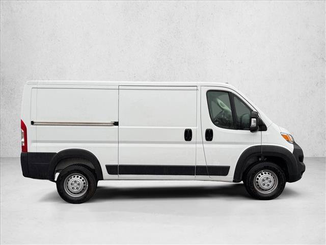 Used 2025 RAM ProMaster 2500 FWD image 4