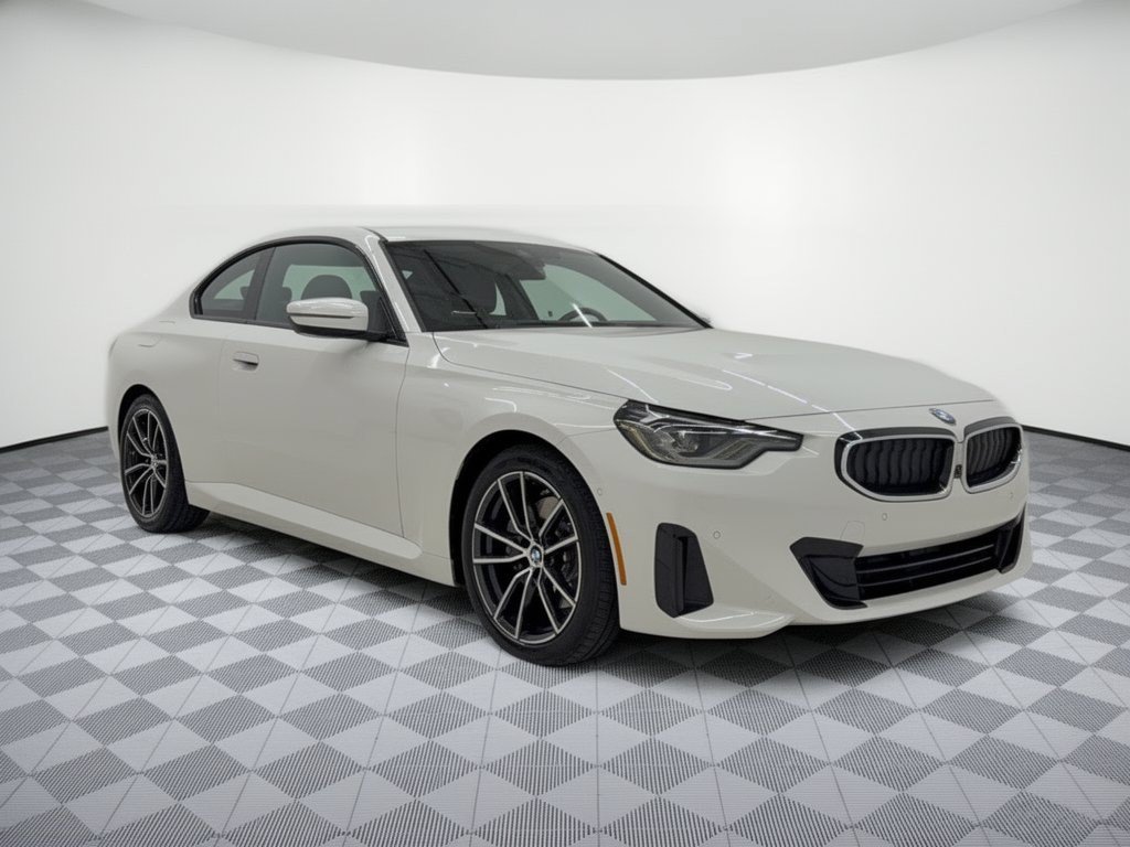 Certified 2023 BMW 230i Coupe w/ Premium Package RWD image 7