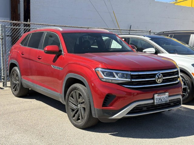 Used 2022 Volkswagen Atlas Cross Sport SE w/ Panoramic Sunroof Package FWD image 1