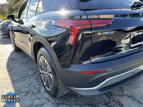 Used 2024 Chevrolet Blazer EV LT image 80