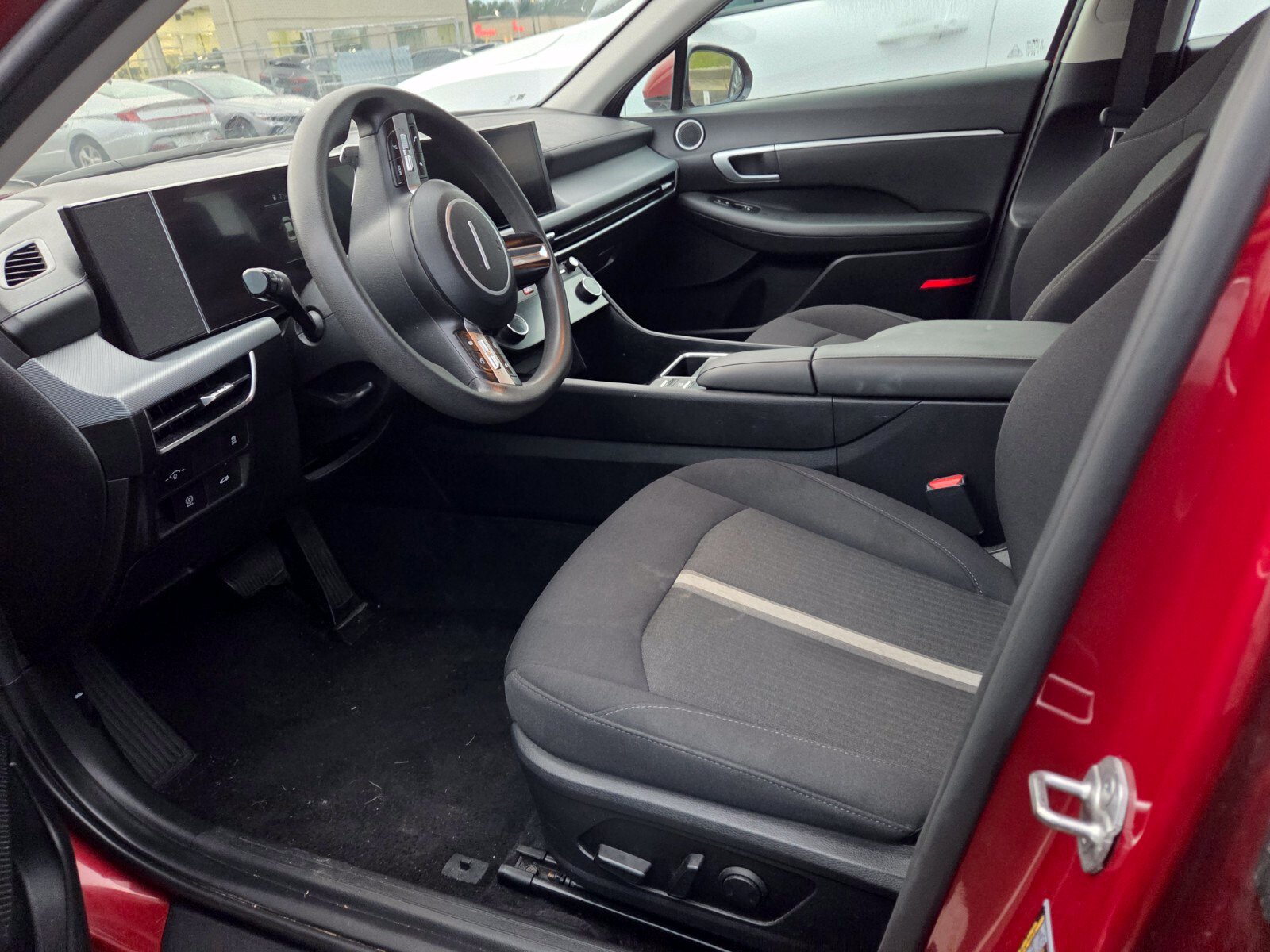 Used 2025 Hyundai Sonata SEL FWD image 5