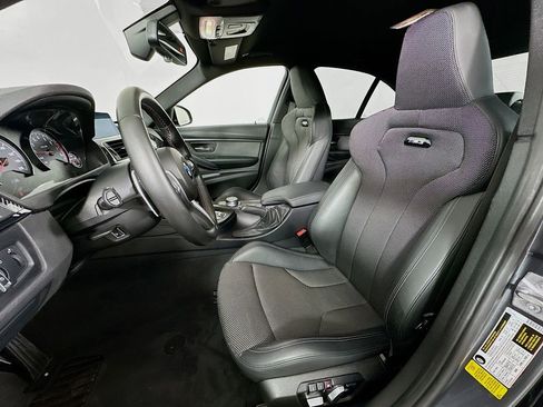 Used 2018 BMW M3 image 21