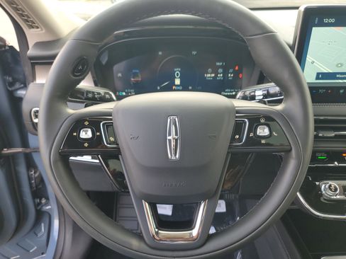 New 2026 Lincoln Corsair Reserve w/ Jet Appearance Package image 16