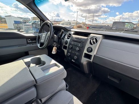 Used 2013 Ford F150 XLT w/ Trailer Tow Pkg image 17