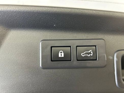 Used 2026 Subaru Outback Premium AWD/4WD image 34