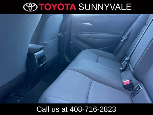 Used 2021 Toyota Corolla LE image 5