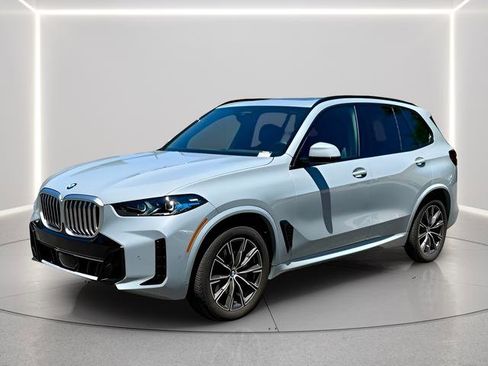 Used 2026 BMW X5 xDrive40i AWD/4WD image 1