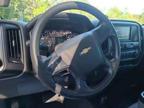 Used 2019 Chevrolet Silverado 2500 W/T image 12
