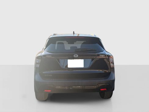 New 2026 Nissan Kicks SV FWD image 4