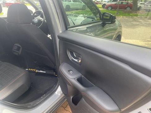Used 2024 Honda HR-V Sport image 14