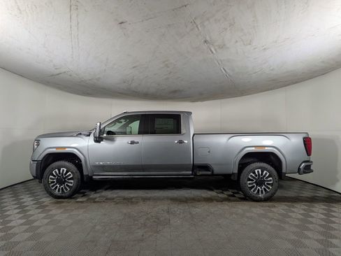 New 2026 GMC Sierra 3500 Denali Ultimate image 3