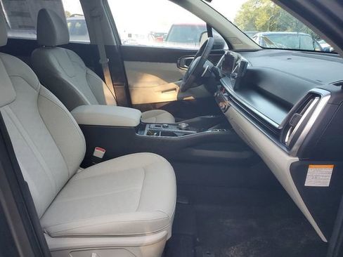 New 2025 Kia Sorento EX w/ EX Panoramic Sunroof Package image 29
