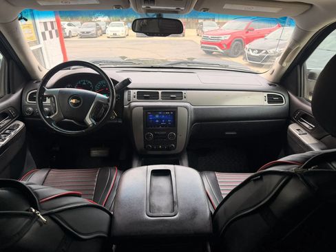 Used 2014 Chevrolet Silverado 2500 LTZ w/ LTZ Plus Package AWD/4WD image 27