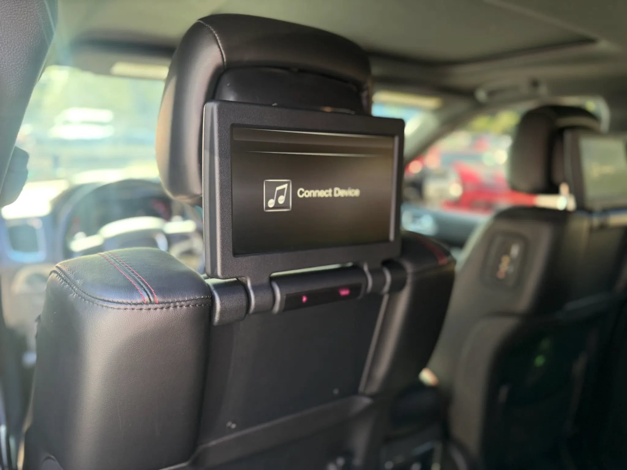 Used 2014 Dodge Durango R/T w/ Trailer Tow Group IV AWD/4WD image 11