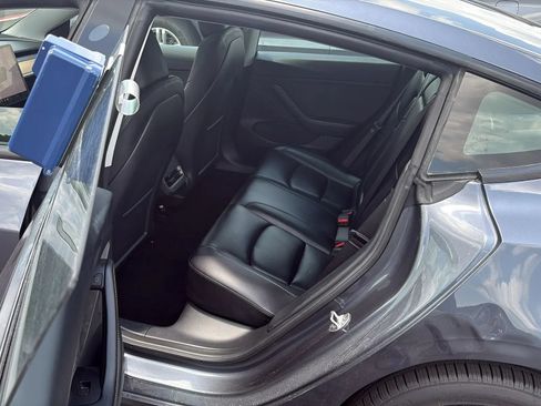 Used 2023 Tesla Model 3 Standard Range RWD image 4