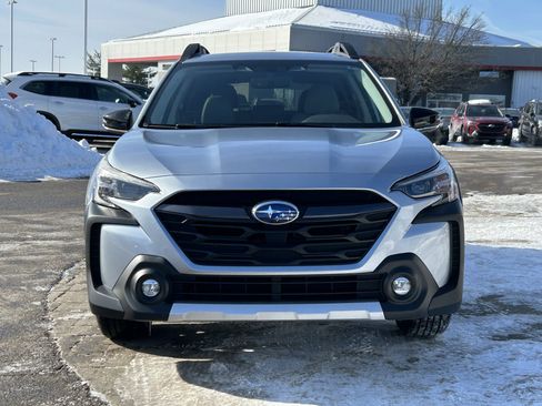Certified 2023 Subaru Outback Limited image 2