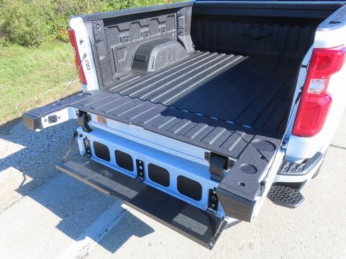 New 2026 Chevrolet Silverado 1500 High Country image 21