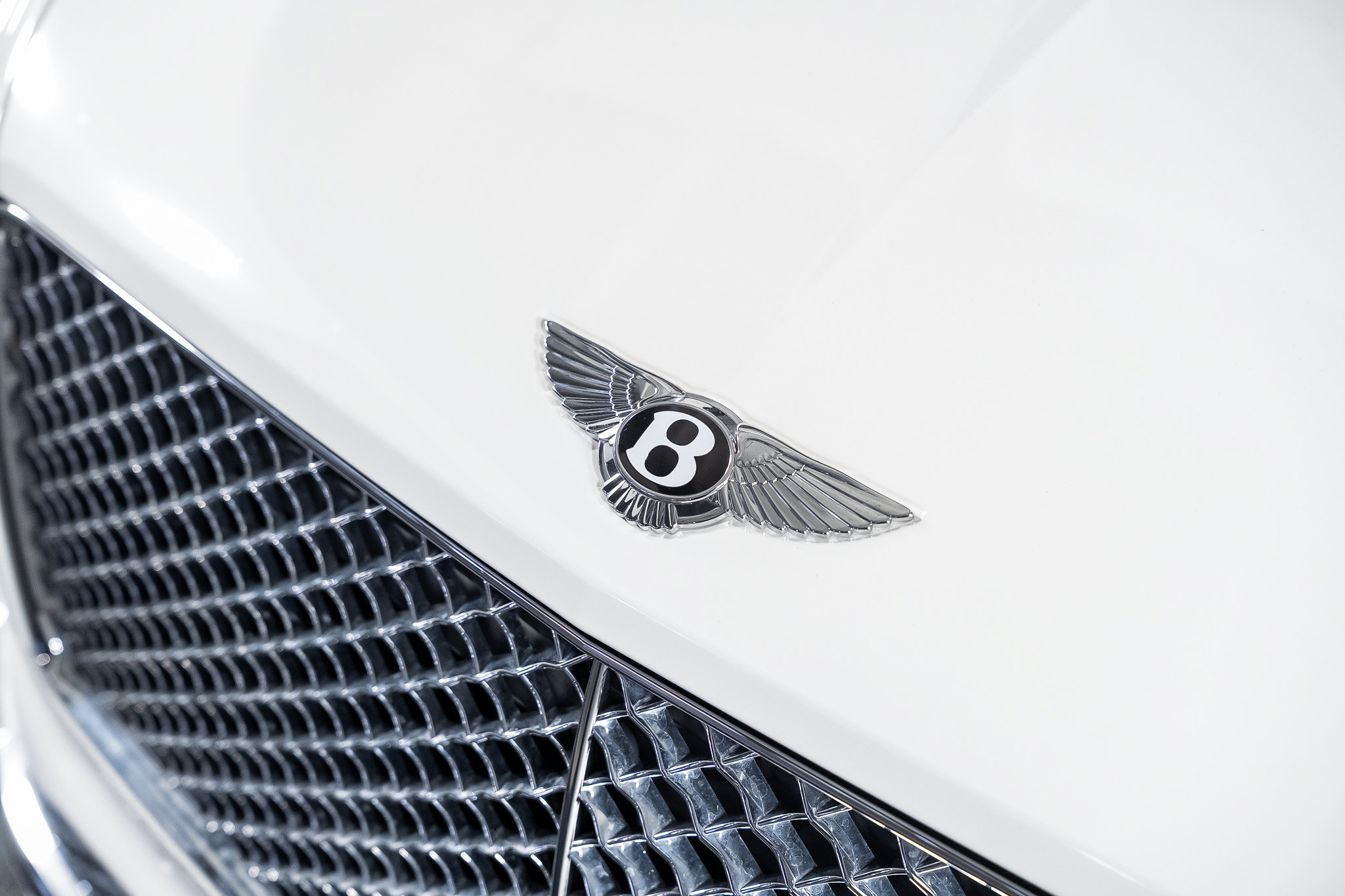 Used 2022 Bentley Bentayga AWD/4WD image 9