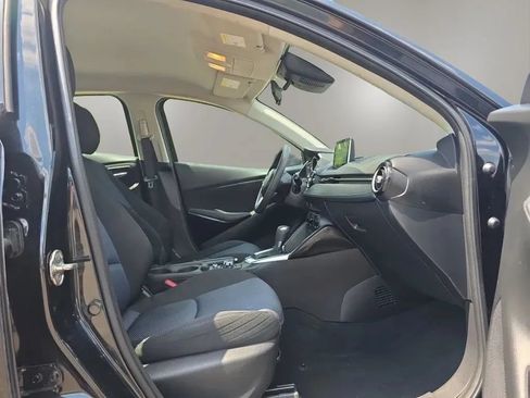 Used 2018 Toyota Yaris iA FWD image 39
