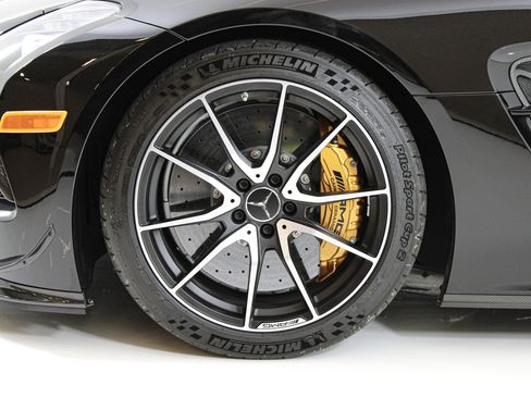 Used 2014 Mercedes-Benz SLS AMG Black Series image 17