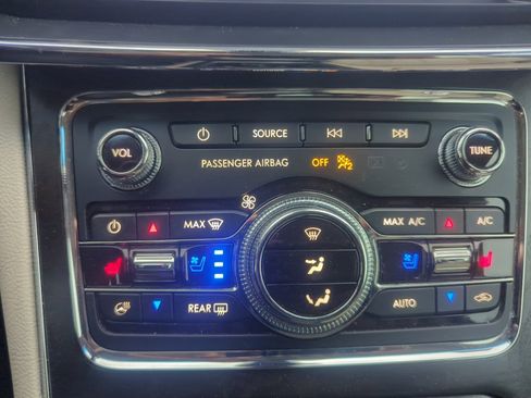 Used 2020 Lincoln Continental Reserve image 14